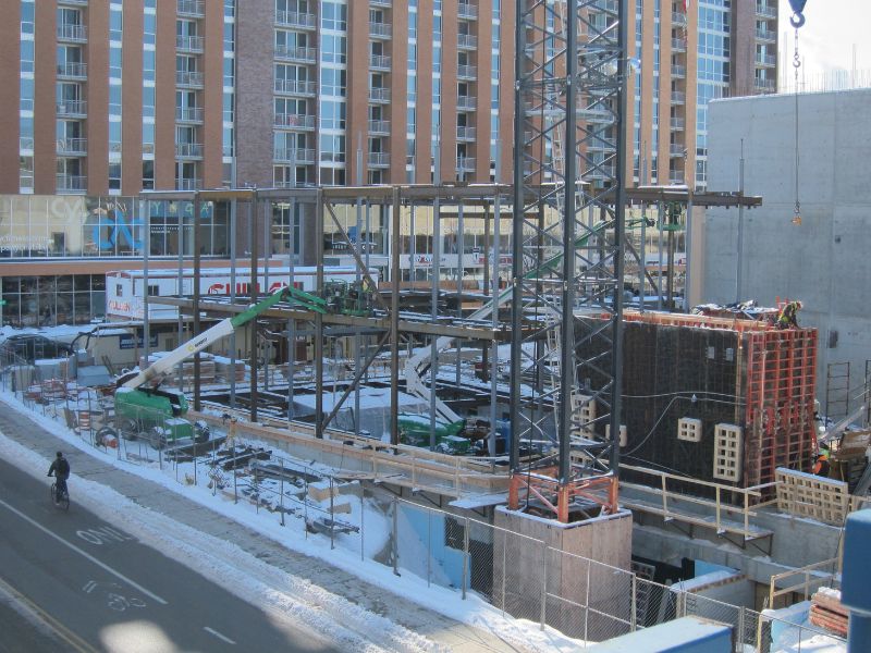 mid-city-steel-project-experience-commercial-building-structure-crane-operation-in-madison-wi-music-hall-800x600